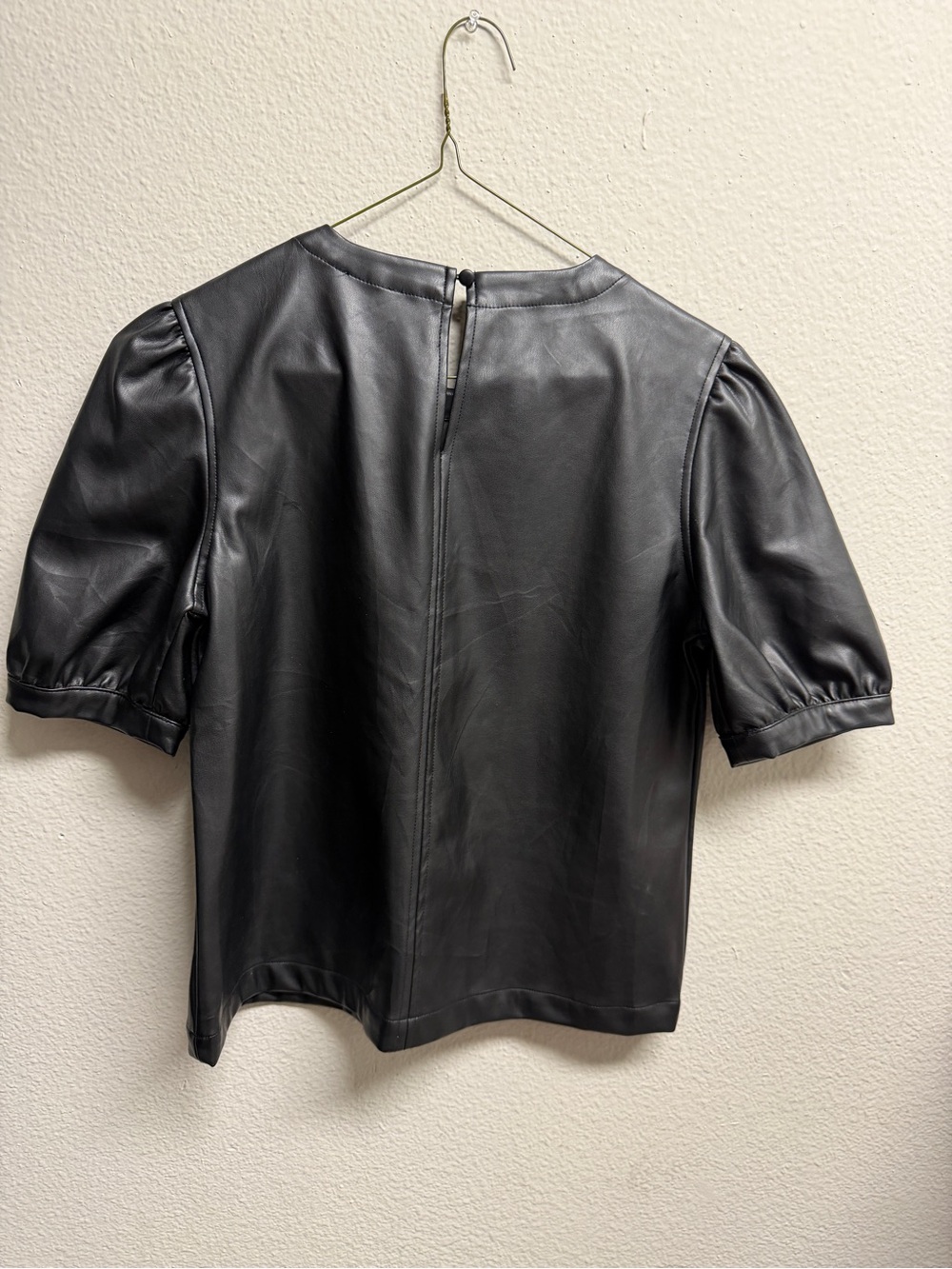 Steve Madden Black Faux Leather Puff-Sleeve Top